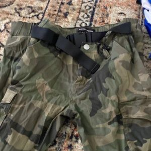 Almost famous camo cargo pants w/ black belt